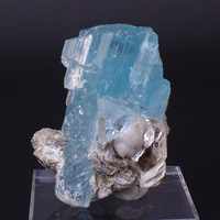 いろいろな天然石、鉱物、パワーストーン - 水晶天然石専門店ムーン 