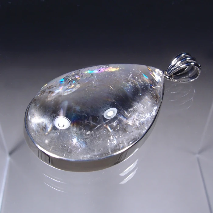 山梨県黒平産レインボー水晶プラチナペンダント