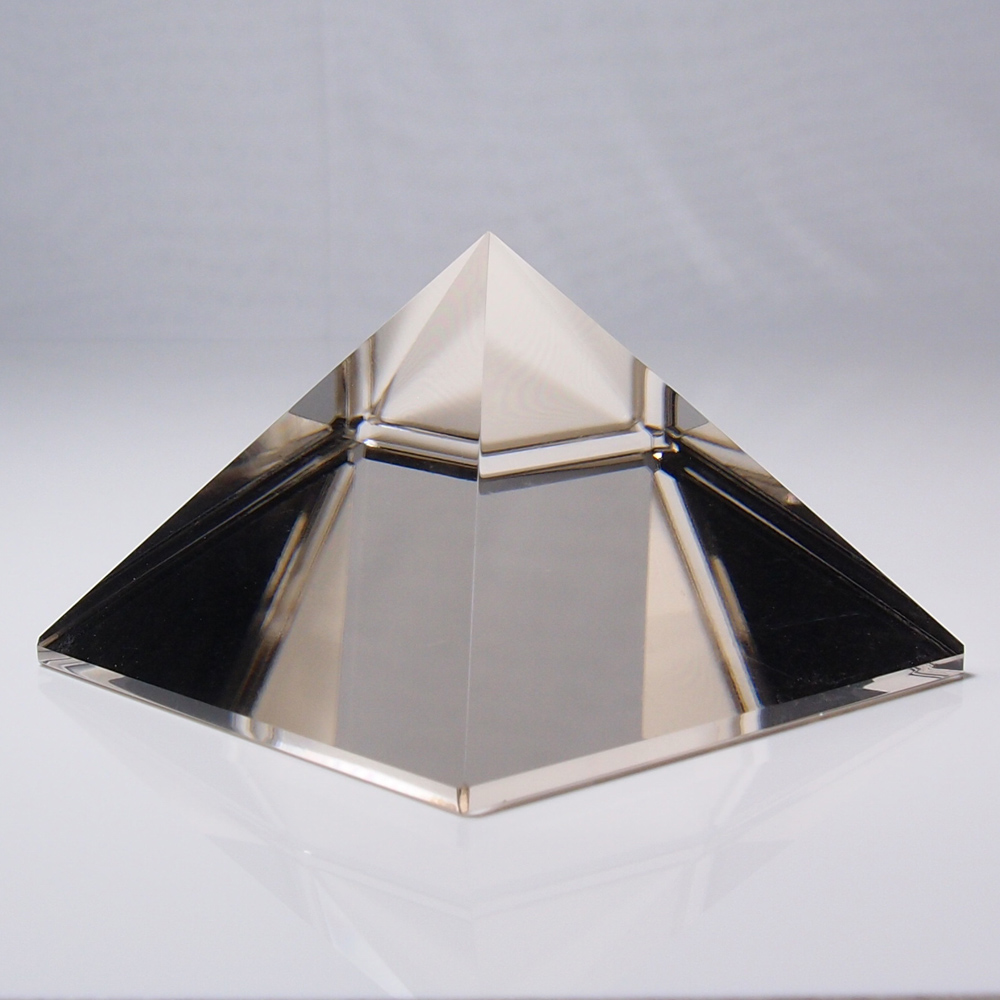 ピラミッド天然白水晶金字塔セート透明度最高級超珍品 - www.isonet.lu