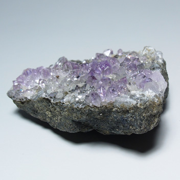GC1010アメシスト（紫水晶）クラスター（群晶）