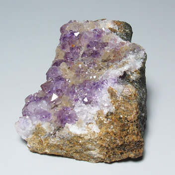 GC1011アメシスト（紫水晶）クラスター（群晶）