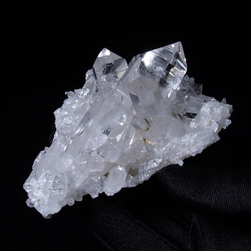 GC1154天然水晶クラスター（群晶）