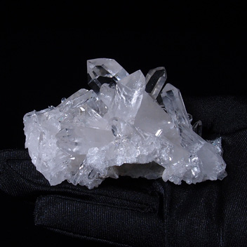 GC1154天然水晶クラスター（群晶）