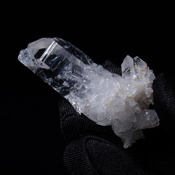 GC1165天然水晶クラスター（群晶）