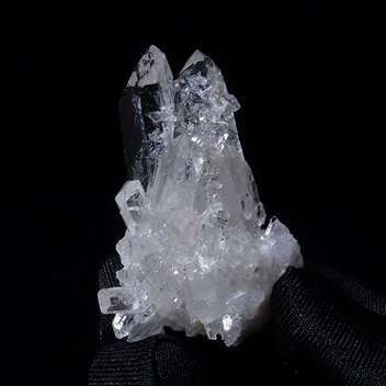 GC1167天然水晶クラスター（群晶）