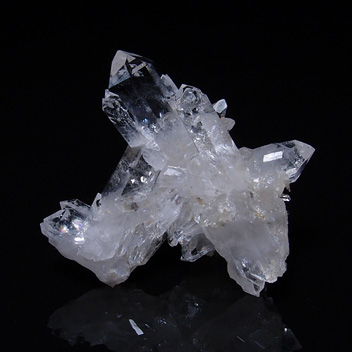 GC1169天然水晶クラスター（群晶）