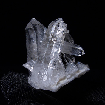 GC1172天然水晶クラスター（群晶）