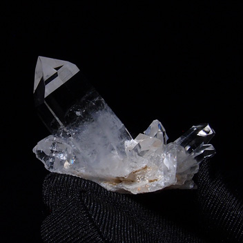 GC1173天然水晶クラスター（群晶）