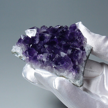 GC1187アメシスト（紫水晶）クラスター（群晶）