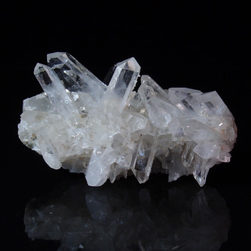 K1048ヒマラヤ水晶群晶（クラスター）