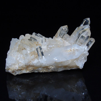 K1052ヒマラヤ水晶群晶（クラスター）