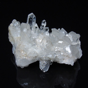 K1061ヒマラヤ水晶群晶（クラスター）